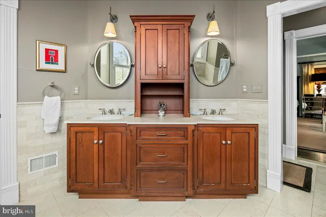 $2,995,000 | 10400 Montgomery Avenue, Kensington, MD 20895