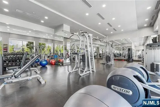 $1,499,000 | 1200 Ave At Port Imperial, Unit 504, Weehawken, NJ 07086