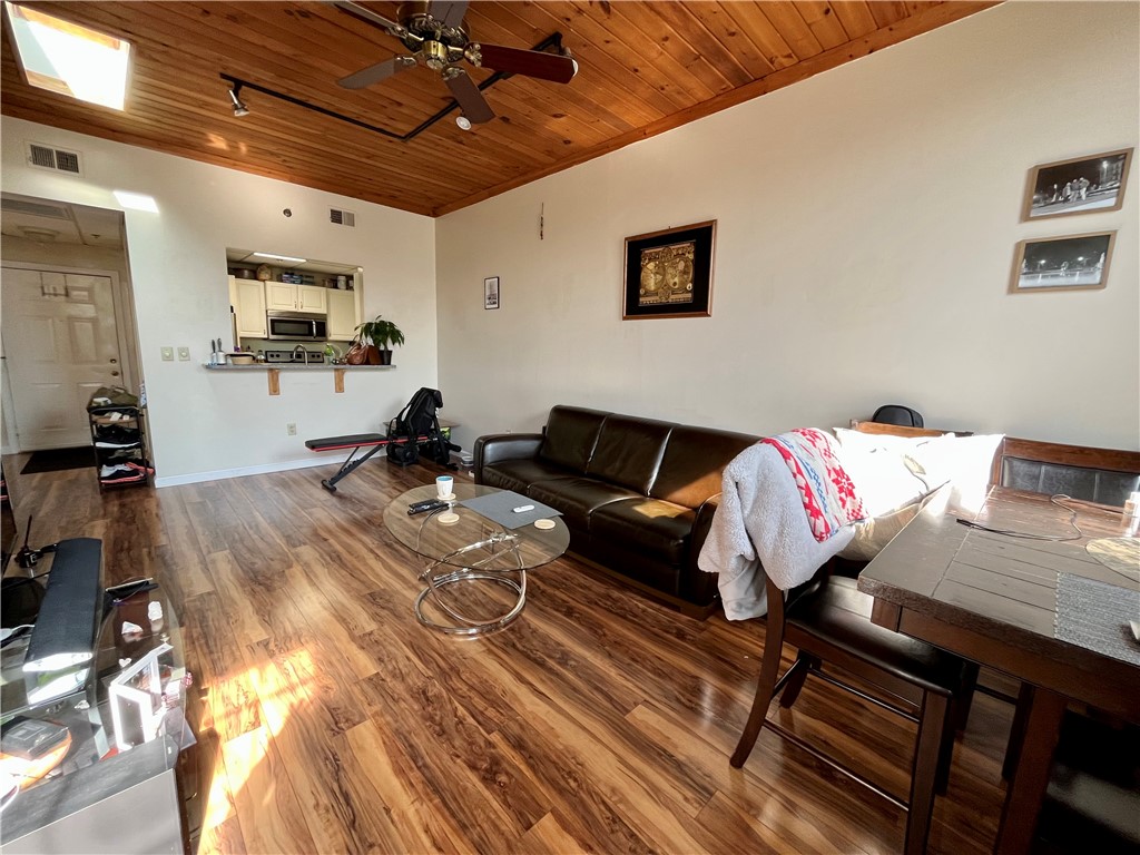300 Front Street, Unit 513 Pawtucket, RI 02860 - Photo 5 of 15 Gallery Image 5