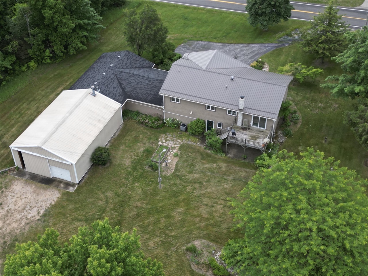 2944 West Woodrow Road Shelby, MI 49455 - Photo 5 of 62