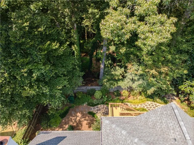 $690,000 | 755 Amberton Close, Suwanee, GA 30024