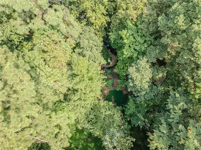 $690,000 | 755 Amberton Close, Suwanee, GA 30024