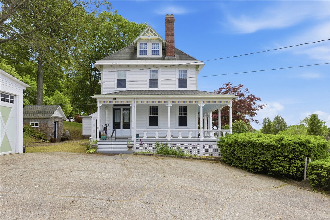 1660 Main Road Tiverton, RI 02878 - Photo 38 of 50
