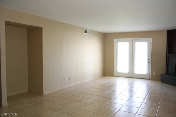 $1,350 | 2894 Lilac Court, Henderson, NV 89074