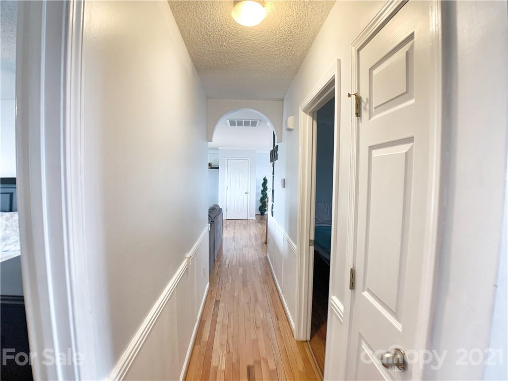 2241 Killian Road Lincolnton, NC 28092 - Photo 13 of 27 Gallery Image 13