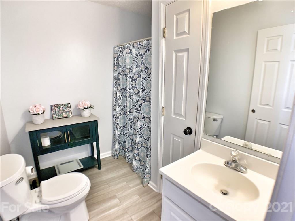 2241 Killian Road Lincolnton, NC 28092 - Photo 15 of 27 Gallery Image 15
