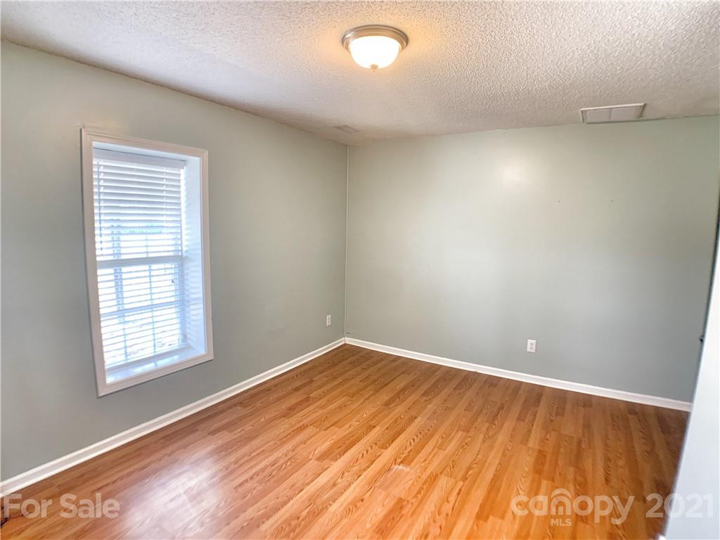 2241 Killian Road Lincolnton, NC 28092 - Photo 19 of 27 Gallery Image 19
