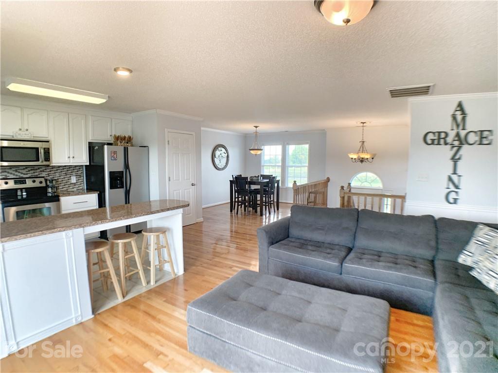 2241 Killian Road Lincolnton, NC 28092 - Photo 10 of 27 Gallery Image 10