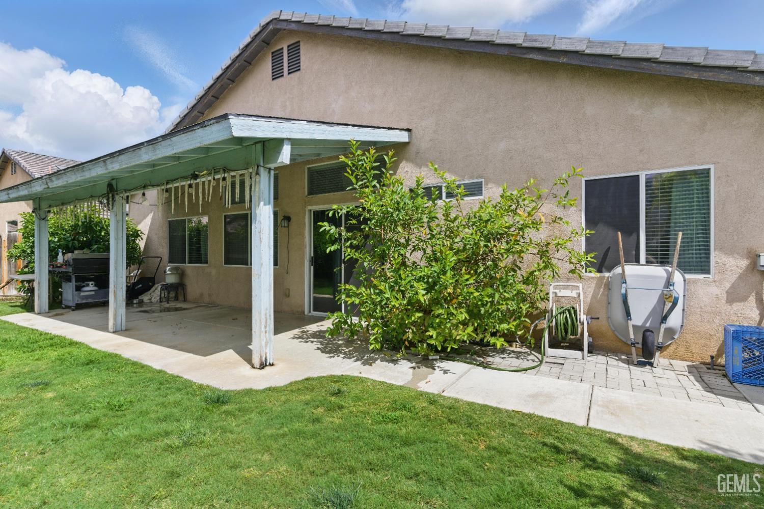 Undisclosed Address Bakersfield, CA 93311 - Photo 32 of 34