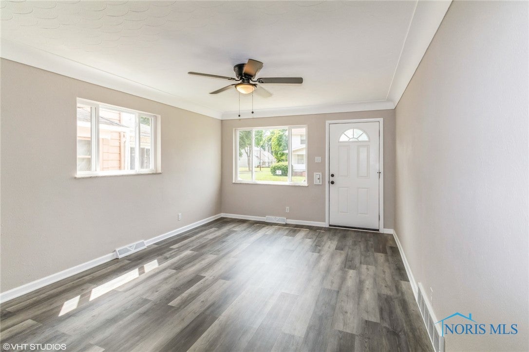1730 Wyndhurst Road Toledo, OH 43607 - Photo 4 of 15 Gallery Image 4