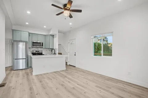 $3,900 | 2918 Anaheim Street, Escondido, CA 92025