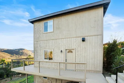 $3,900 | 2918 Anaheim Street, Escondido, CA 92025