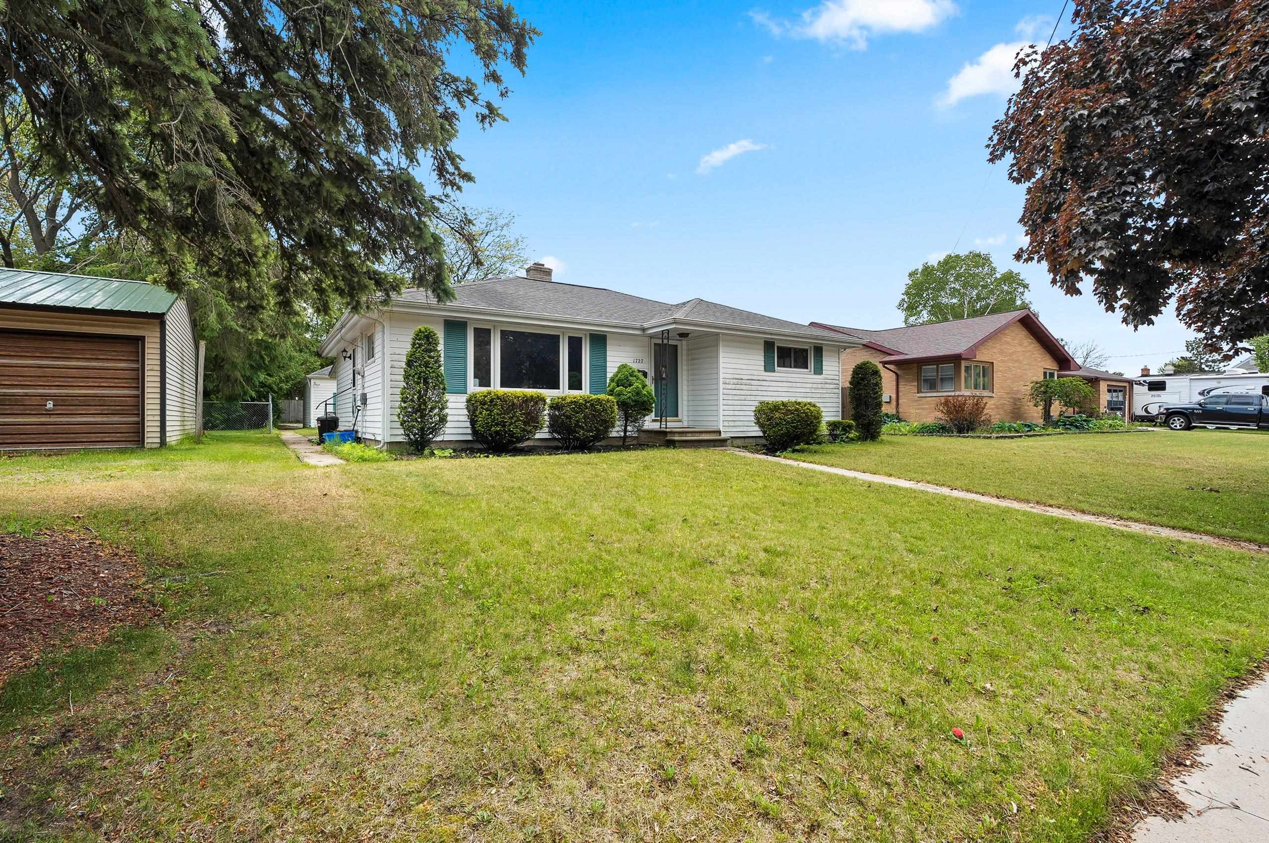 1727 30th Street Two Rivers, WI 54241 - Photo 28 of 44
