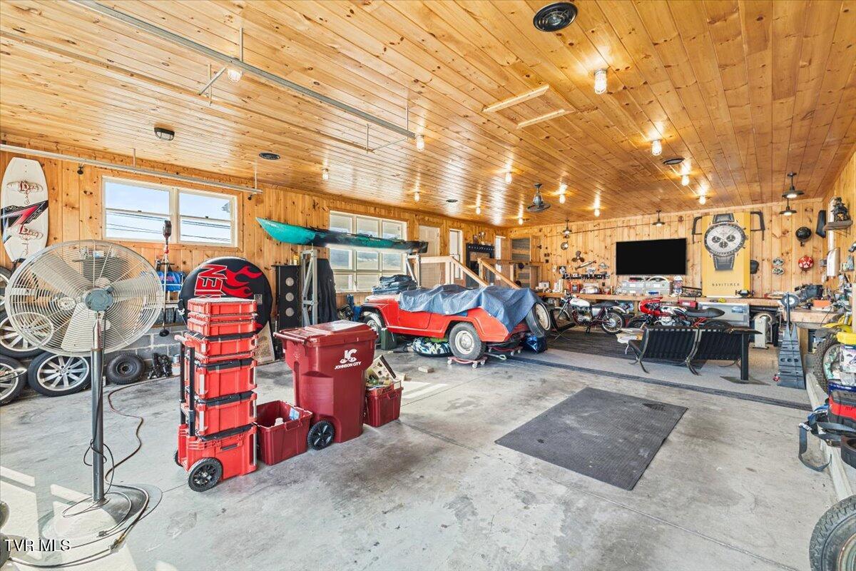 2752 Knob Creek Road Johnson City, TN 37604 - Photo 103 of 145 100-128A3341