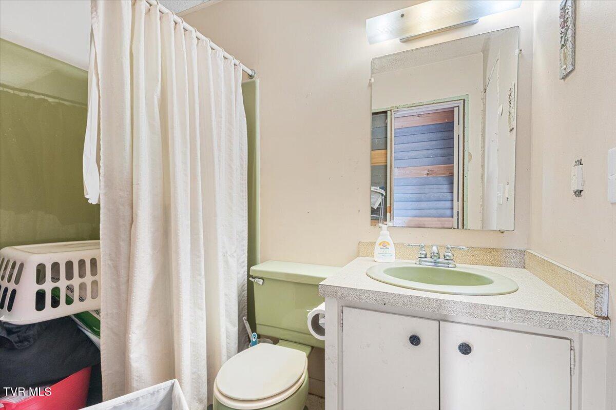 2752 Knob Creek Road Johnson City, TN 37604 - Photo 106 of 145 137-128A3471