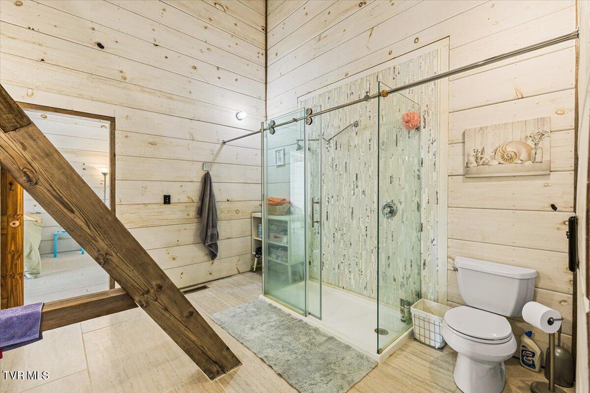 2752 Knob Creek Road Johnson City, TN 37604 - Photo 130 of 145 135-128A3465