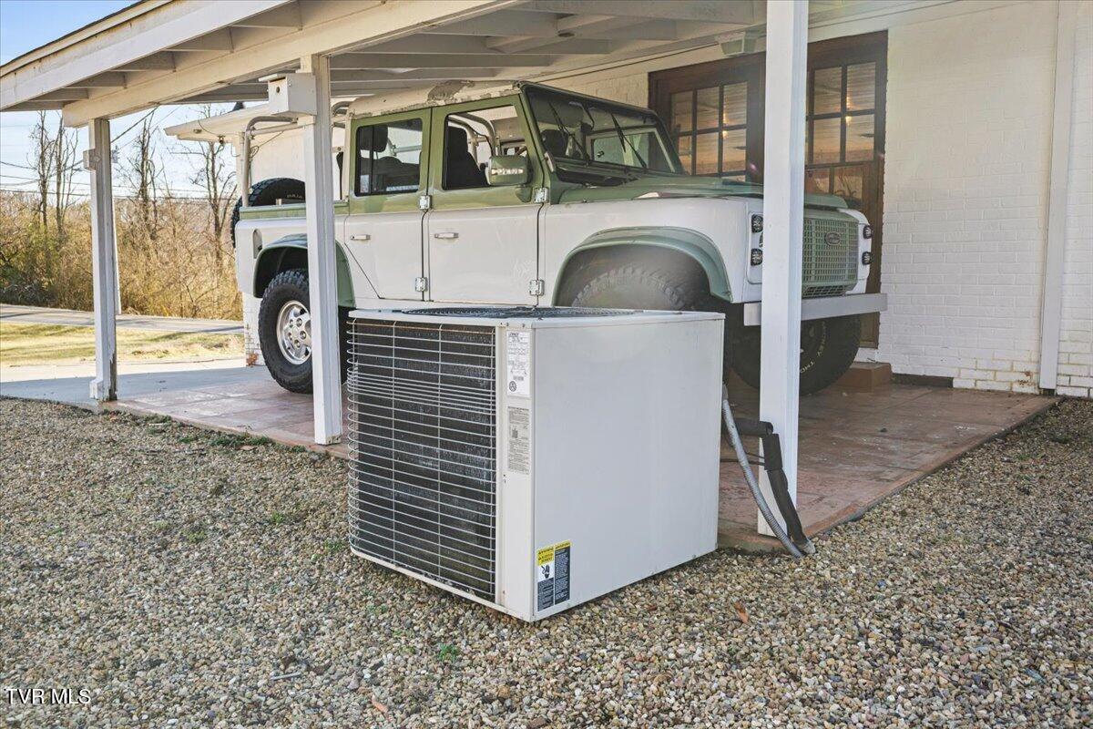 2752 Knob Creek Road Johnson City, TN 37604 - Photo 132 of 145 140-128A3478