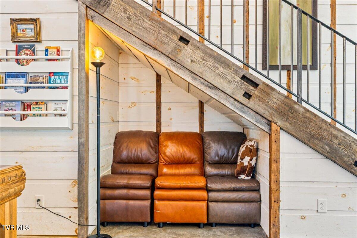 2752 Knob Creek Road Johnson City, TN 37604 - Photo 24 of 145 113-128A3394