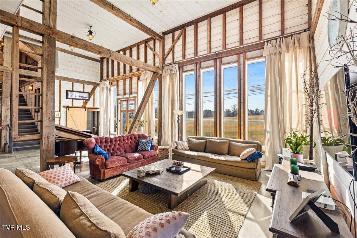 2752 Knob Creek Road Johnson City, TN 37604 - Photo 29 of 145 064-128A3193