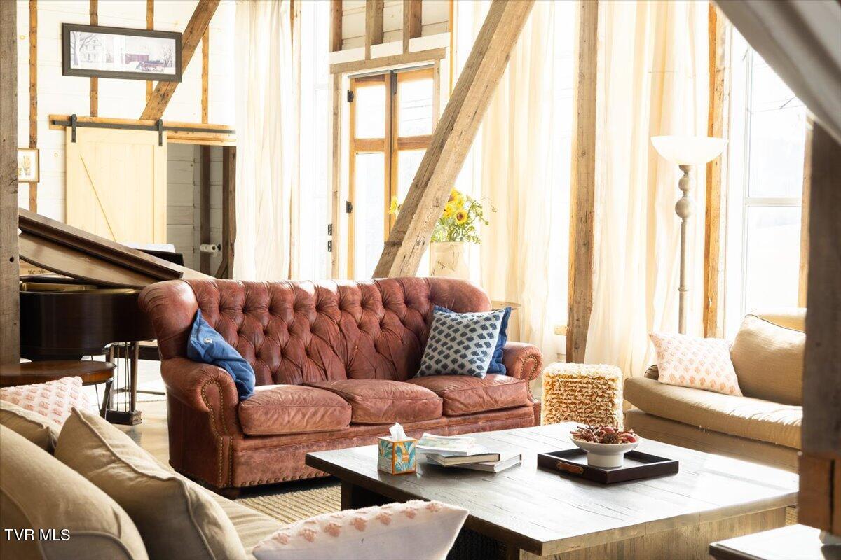 2752 Knob Creek Road Johnson City, TN 37604 - Photo 31 of 145 052-128A3142-HDR