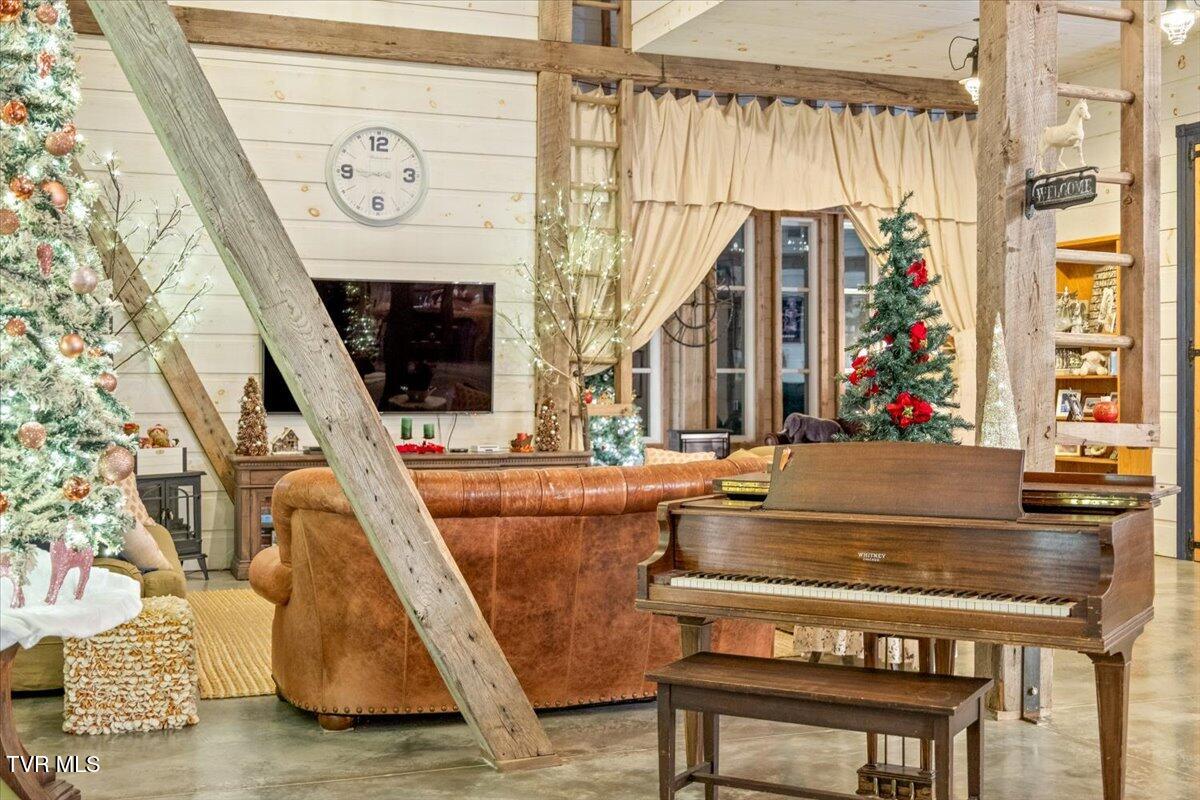 2752 Knob Creek Road Johnson City, TN 37604 - Photo 38 of 145 030-128A1560