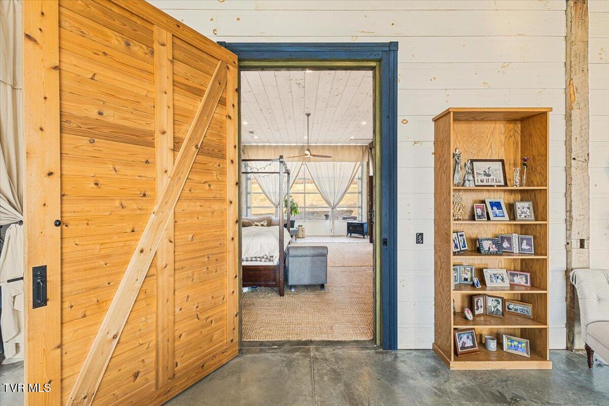 2752 Knob Creek Road Johnson City, TN 37604 - Photo 55 of 145 077-128A3251