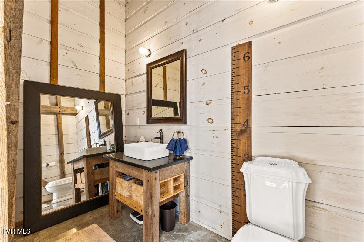 2752 Knob Creek Road Johnson City, TN 37604 - Photo 63 of 145 065-128A3196