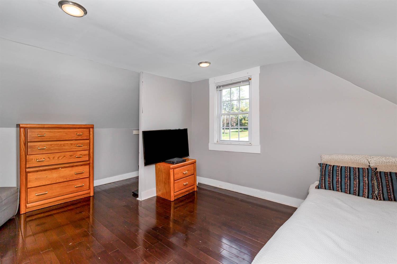 5481 West Fork Road Cincinnati, OH 45247 - Photo 19 of 29