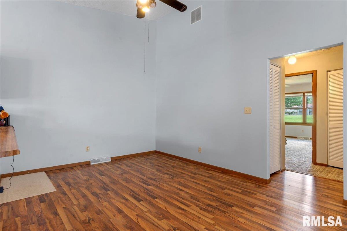 121 Agustus Lane Springfield, IL 62703 - Photo 9 of 27 Gallery Image 9