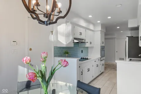 $484,900 | 9047 Holliday Drive, Indianapolis, IN 46260