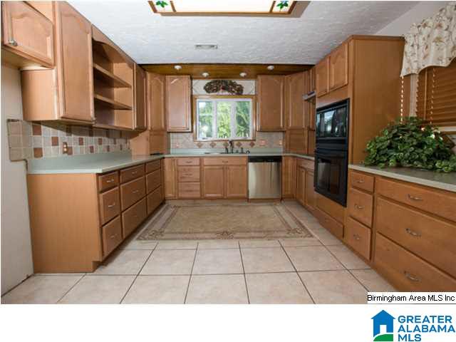593 Cove Point Drive Riverside, AL 35135 - Photo 11 of 29
