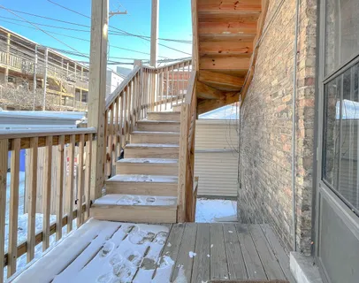 $3,195 | 3765 North Kenmore Avenue, Unit 1E, Chicago, IL 60613