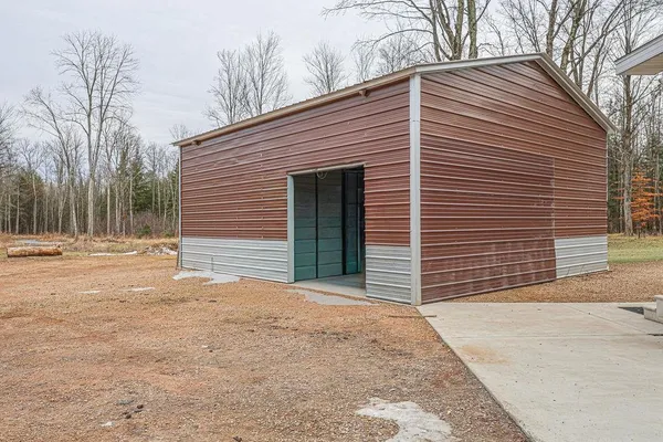 $249,900 | 11154 Spreeman Road, Suring, WI 54174