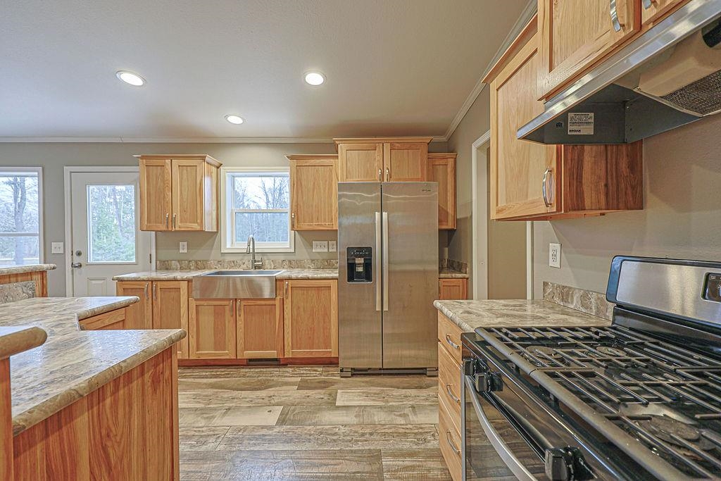 11154 Spreeman Road Suring, WI 54174 - Photo 3 of 37