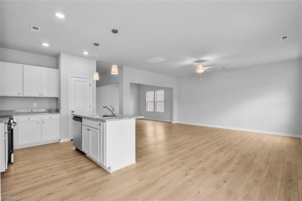 2539 Raspberry Hl Drive Winston-Salem, NC 27106 - Photo 10 of 26 Gallery Image 10