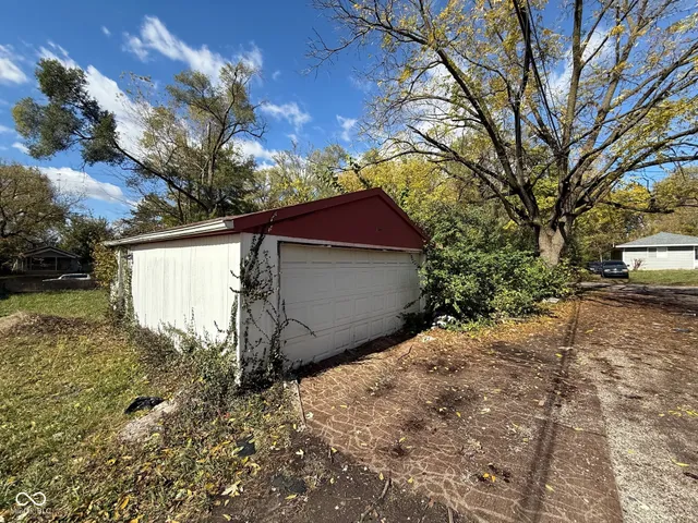 $50,000 | 1727 North Gladstone Avenue, Indianapolis, IN 46218