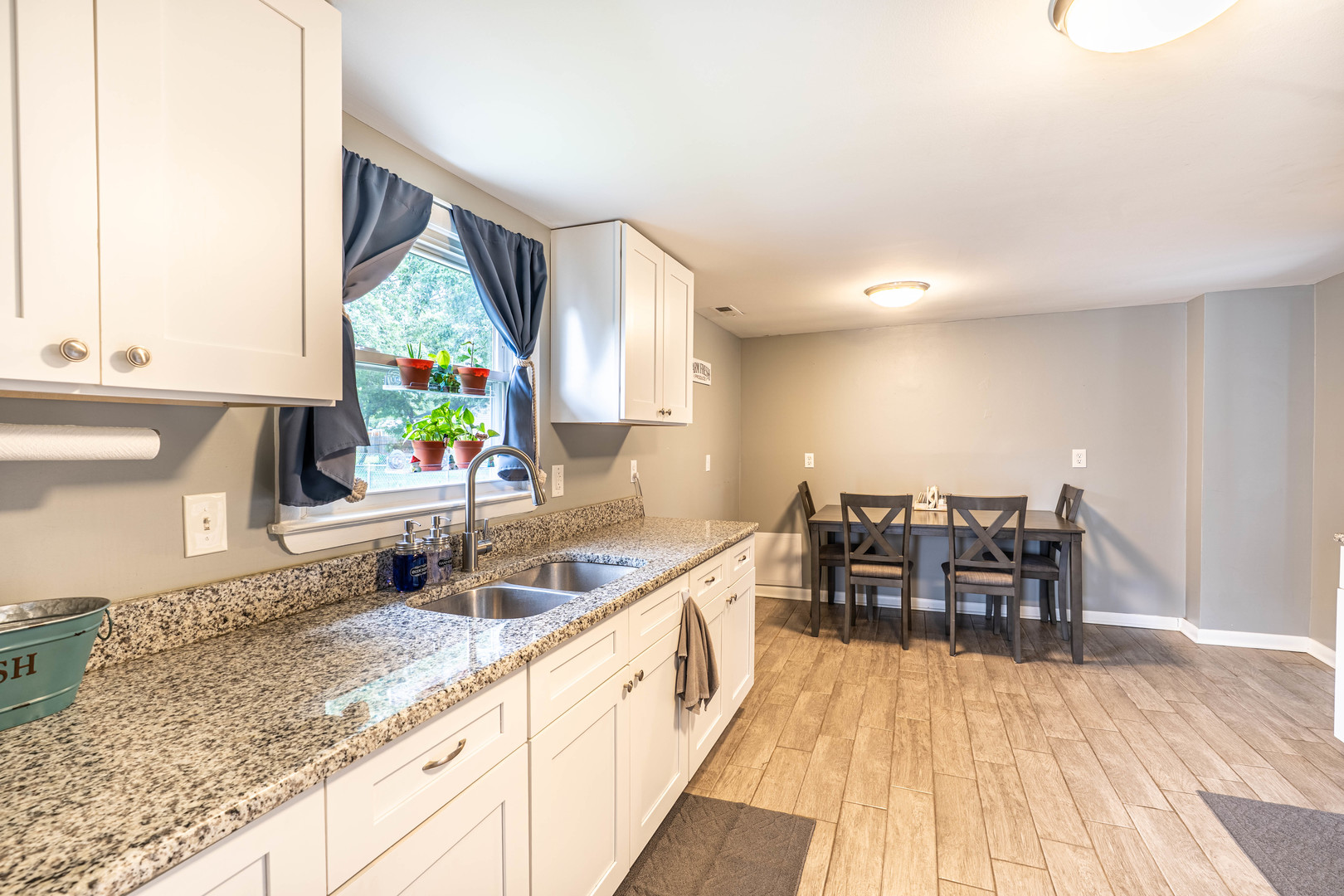 846 West Kent Avenue Crete, IL 60417 - Photo 9 of 13