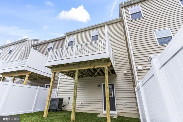 $449,900 | 95-23718 Dragonfly Lane, Leonardtown, MD 20650