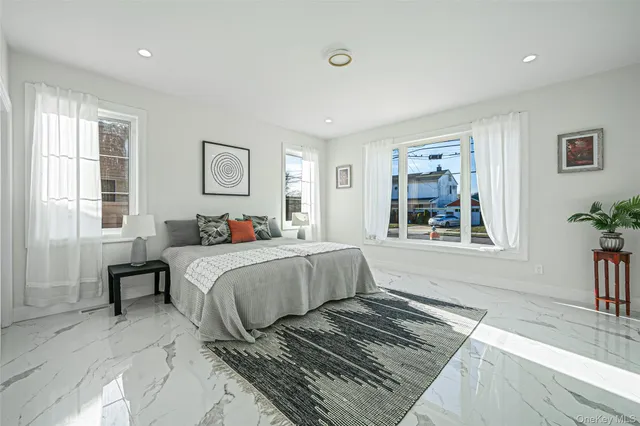 $1,899,000 | 957 Dana Avenue, Valley Stream, NY 11580