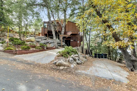$695,000 | 25281 Deer Path Road, Idyllwild, CA 92549