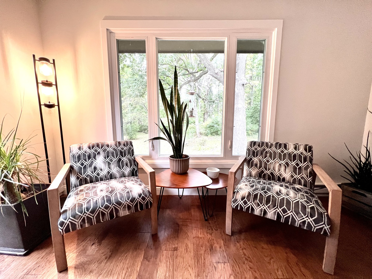 9128 North 1900 East Road Bloomington, IL 61705 - Photo 16 of 36 a living room with furniture and a large window