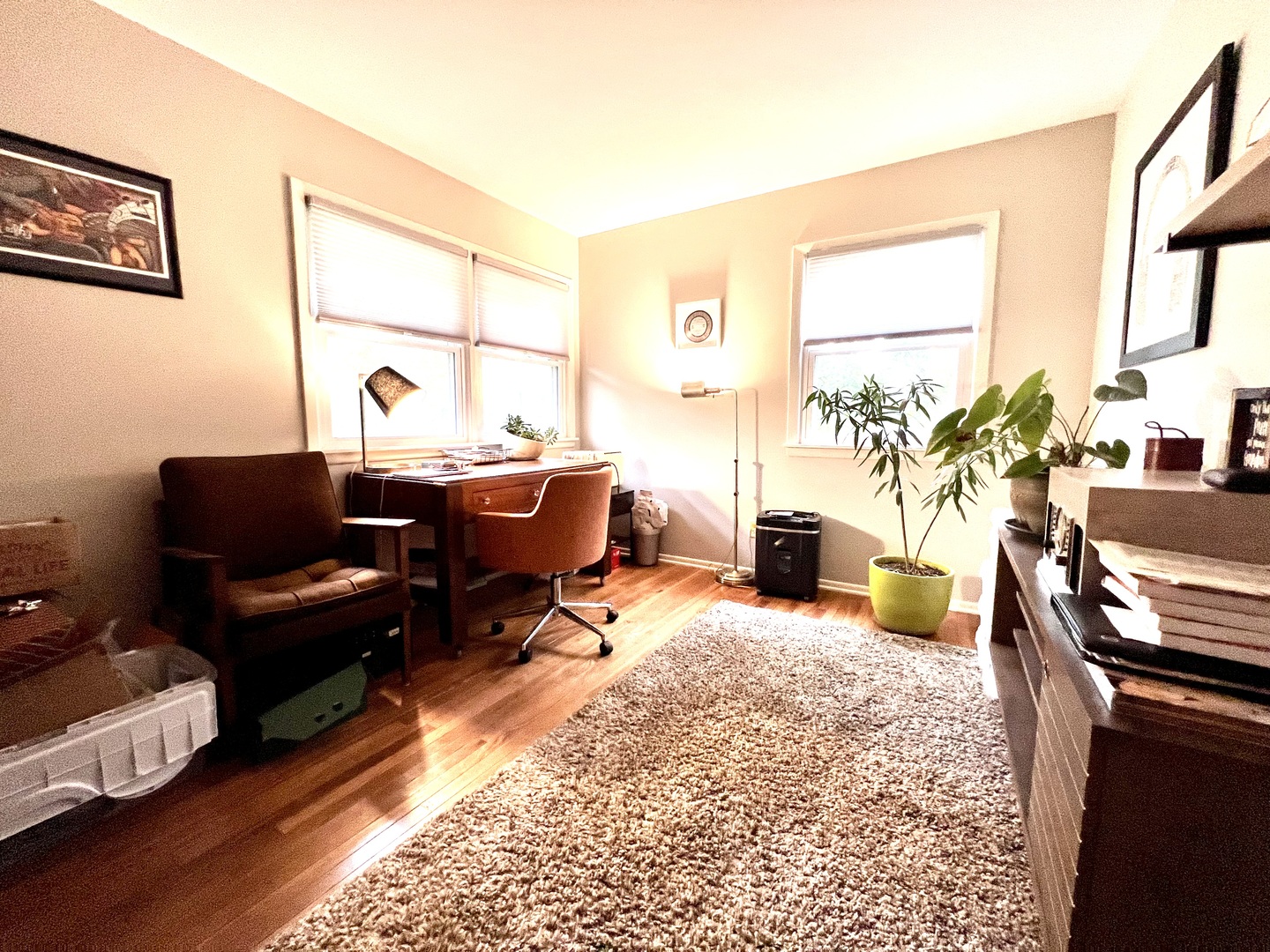 9128 North 1900 East Road Bloomington, IL 61705 - Photo 25 of 36 a living room with furniture and a window