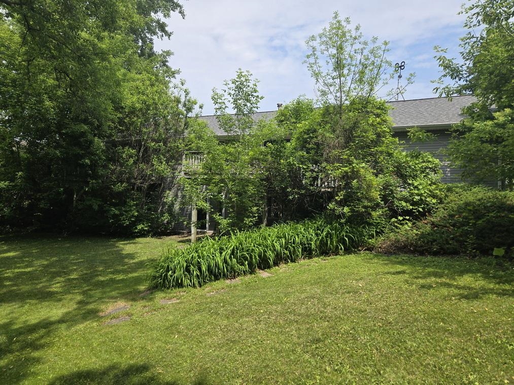 2864 Klondike Road Green Bay, WI 54311 - Photo 7 of 42