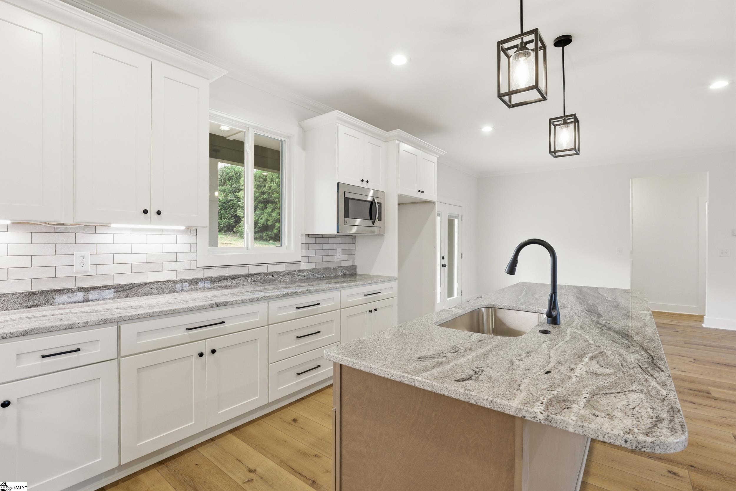 215 Ligon Drive Anderson, SC 29621 - Photo 8 of 31