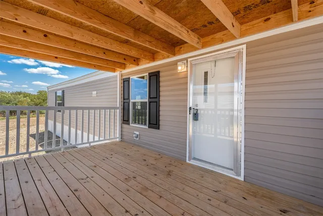 $210,000 | 121 Sunflower Road, Dale, TX 78616