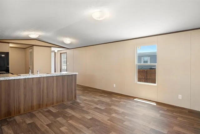 $210,000 | 121 Sunflower Road, Dale, TX 78616