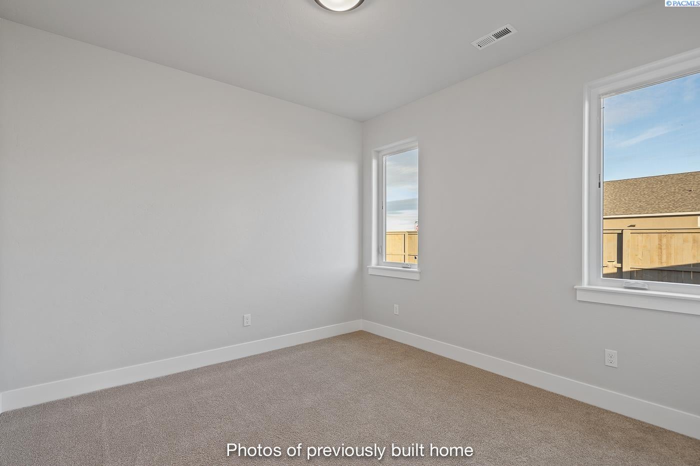 3204 Quail Rdg Loop Richland, WA 99353 - Photo 8 of 28 Gallery Image 8