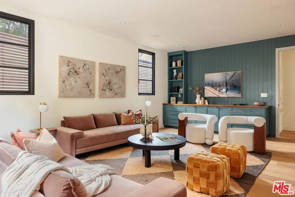 $30,000 | 1937 North Beverly Drive, Beverly Hills, CA 90210