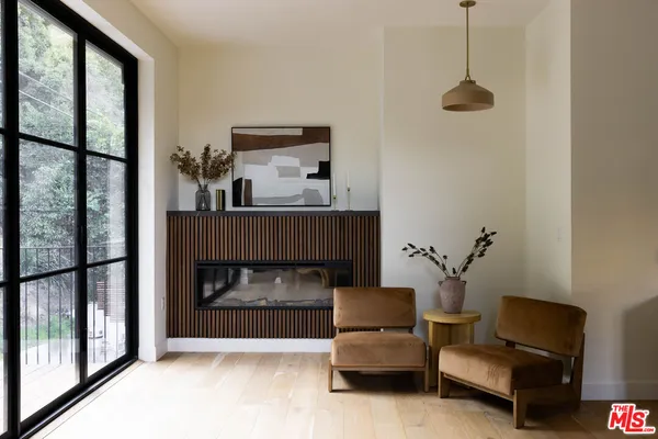 $30,000 | 1937 North Beverly Drive, Beverly Hills, CA 90210