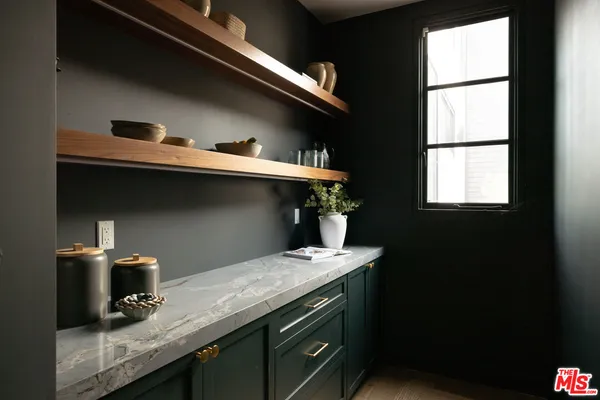 $30,000 | 1937 North Beverly Drive, Beverly Hills, CA 90210